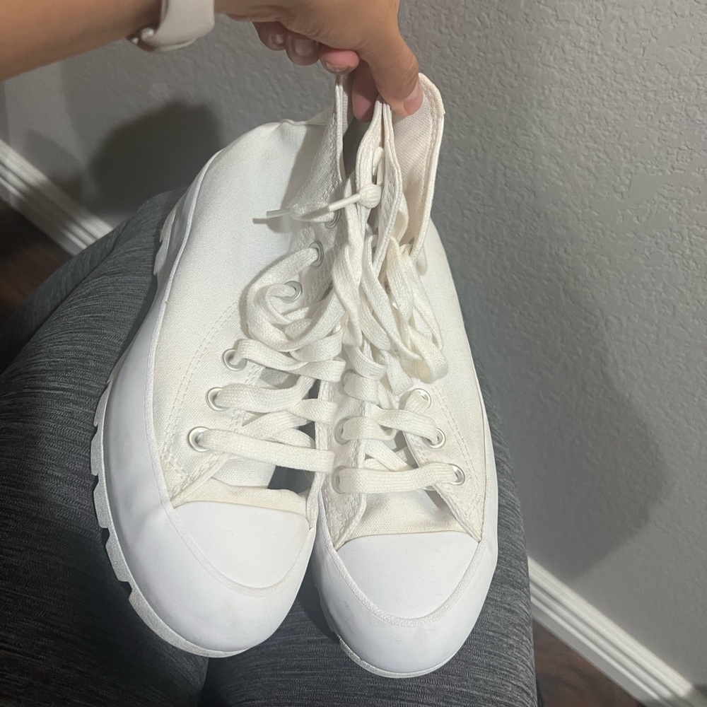 Converse White High-Top Sneakers Classic Canvas